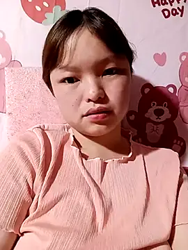 XoiXoi232 online show from 10.24.25