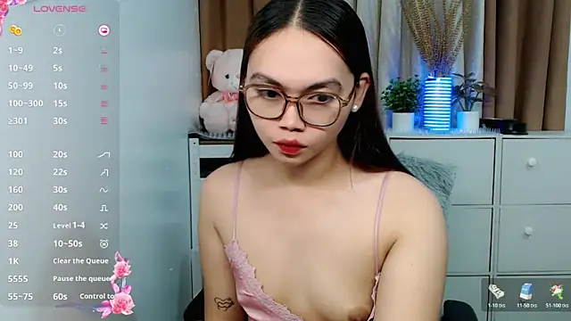  Jenniyah  online show from 11.18.25