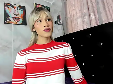 samara novice18 online show from 10.28.25