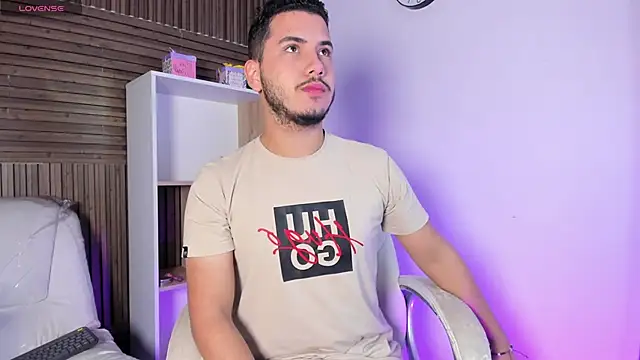 Axel grey  online show from 10.09.25