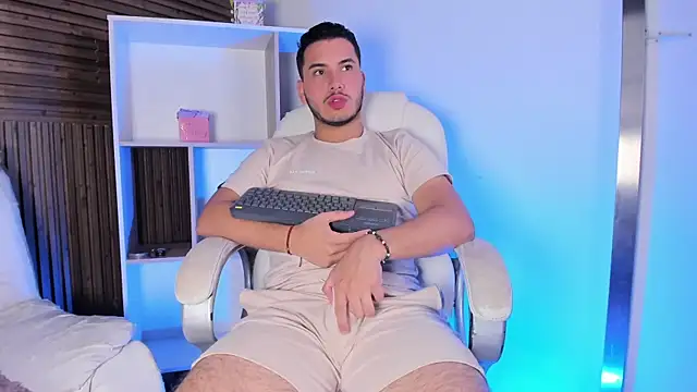 Axel grey  online show from 10.29.25