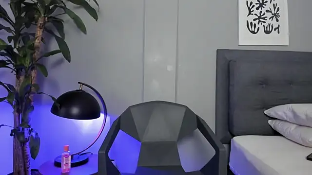 Tylerffoxx online show from 05.07.26