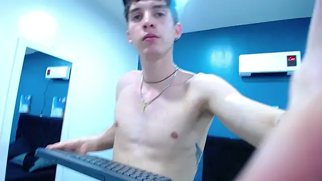 Jheampiiero online show from 10.30.25