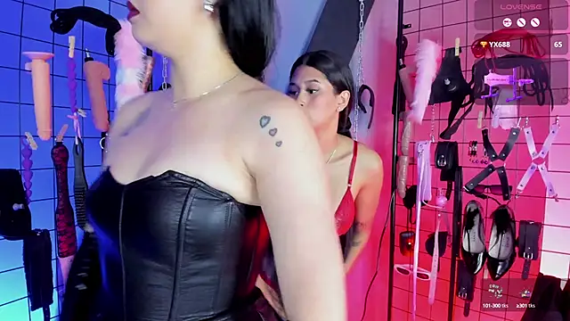 VictoryaLiah BDSM online show from 09.10.25