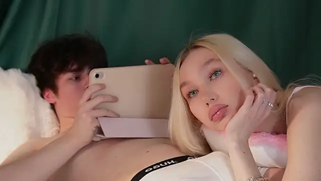 cuteleraay online show from 03.27.26