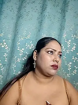hornypriya696 online show from 10.03.25