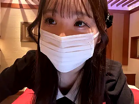 Snapshot of nano-da-u chatting on 10.11.25 nano-da-u online show from 10.11.25