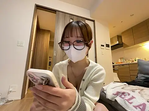 nano-da-u online show from 06.04.26