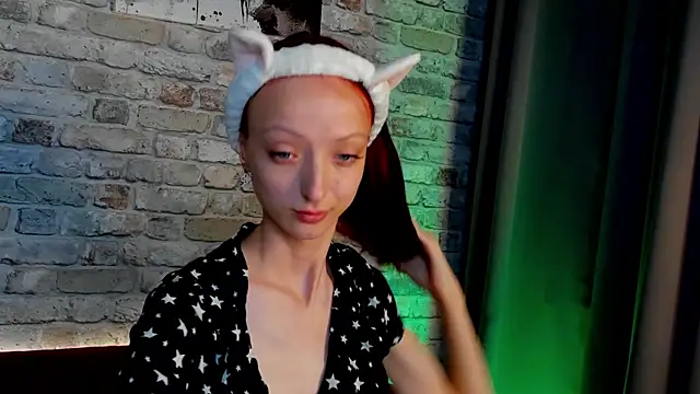 Daria J online show from 09.29.25