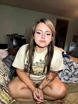 JuicyExxxperience online show from 09.28.25