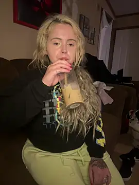 JuicyExxxperience online show from 02.26.26