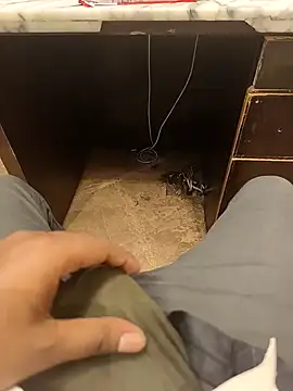 hotboy43339 online show from 11.19.25