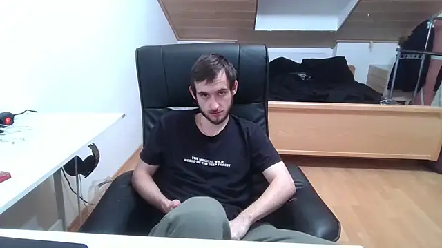 Snapshot of Bez3ybik chatting on 11.13.25 Bez3ybik online show from 11.13.25