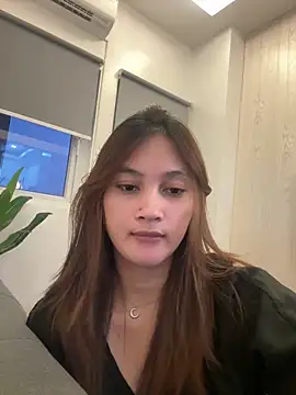 LanySylvia online show from 04.16.26