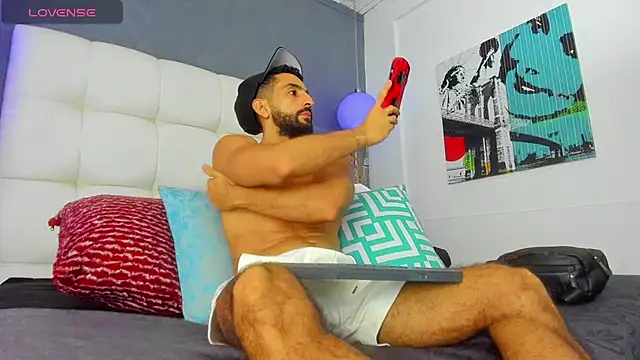 Yiyo10  online show from 02.02.26