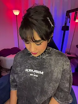 ZahaRose online show from 01.11.26