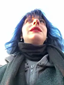 Only April online show from 04.11.26