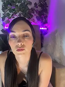 Snapshot of fetish_foot_ chatting on 11.08.25 fetish foot online show from 11.08.25