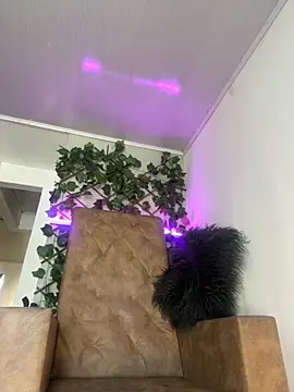 Snapshot of fetish_foot_ chatting on 11.18.25 fetish foot online show from 11.18.25