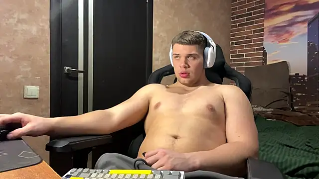 MusclePhantom online show from 03.18.26