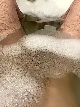 Snapshot of wwwiiilll chatting on 10.22.25 wwwiiilll online show from 10.22.25