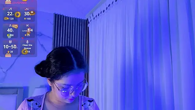 LunaRosse  online show from 09.22.25