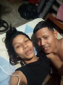 Snapshot of TifannyHott chatting on 09.19.25 TifannyHott online show from 09.19.25