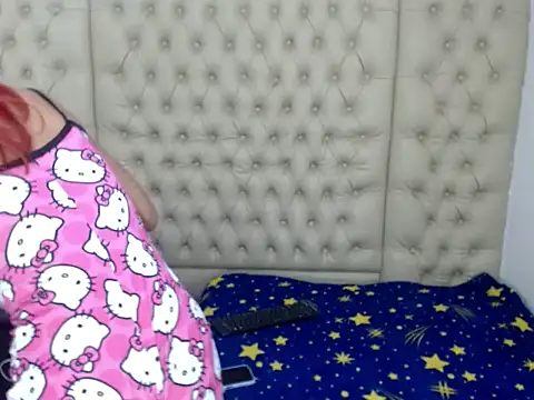 Snapshot of TifannyHott chatting on 02.01.26 TifannyHott online show from 02.01.26