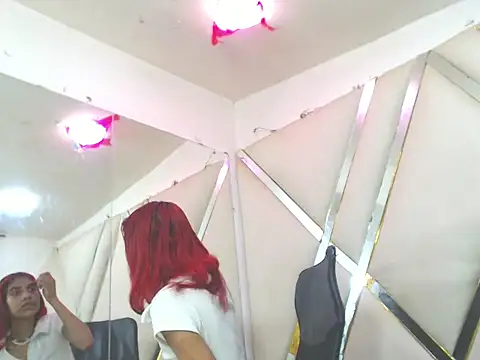 Snapshot of TifannyHott chatting on 02.09.26 TifannyHott online show from 02.09.26