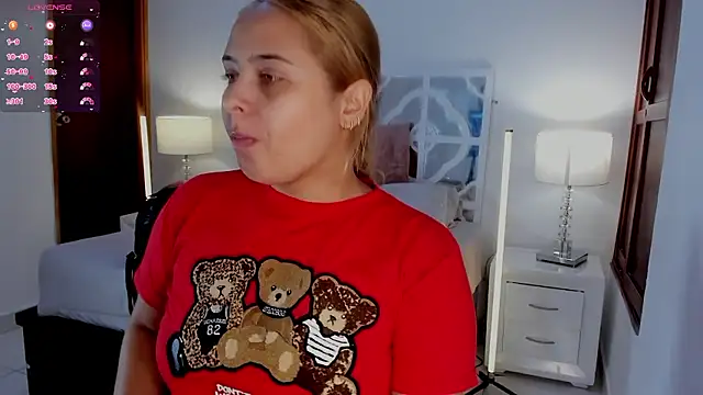 MikaelaStone online show from 01.06.26