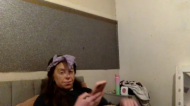 Bellababexox online show from 04.04.26