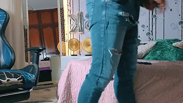 AlphaDrip online show from 11.04.25