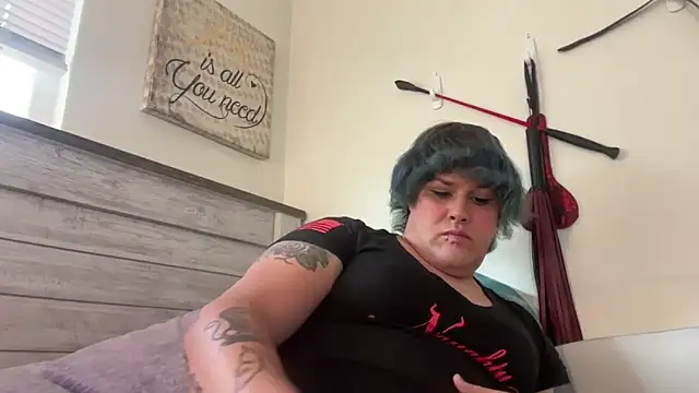 Julietserenity online show from 11.20.25