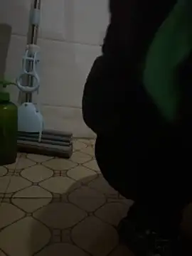 Snapshot of crhong666 chatting on 02.24.26 crhong666 online show from 02.24.26