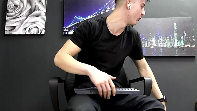 SirReed online show from 12.17.25