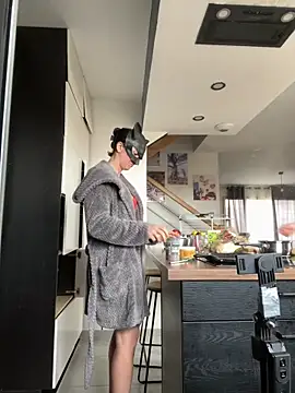 LesAmantsAE2 online show from 04.01.26