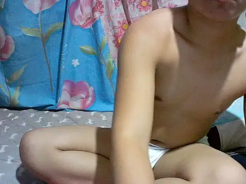 alhex gay26 online show from 09.28.25