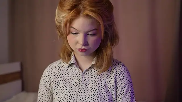 Snapshot of Stella_Vanila chatting on 09.20.25 Stella Vanila online show from 09.20.25