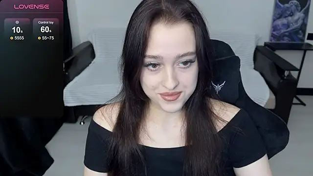 Snapshot of Sunshine_J chatting on 09.26.25 Sunshine J online show from 09.26.25