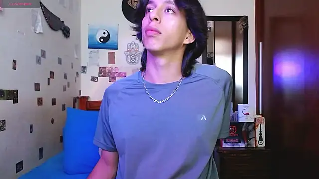 DannyPhantom555 online show from 03.26.26