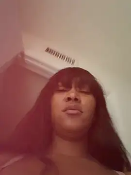 LuckyKhloe online show from 05.22.26