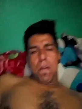 Snapshot of TragicAirplane168 chatting on 11.22.25 TragicAirplane168 online show from 11.22.25