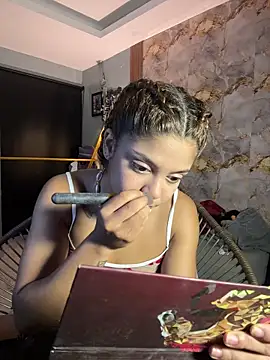 hannachris- online show from 12.03.25