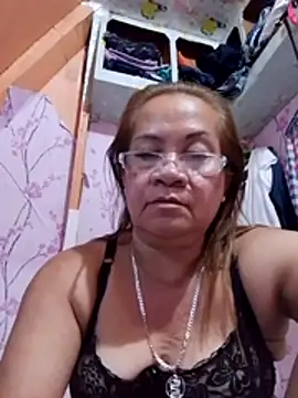 vickyhot1966 online show from 04.06.26