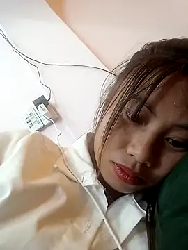 Snapshot of Dung-Thao19 chatting on 09.10.25 Dung-Thao19 online show from 09.10.25