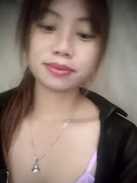 Snapshot of Dung-Thao19 chatting on 09.17.25 Dung-Thao19 online show from 09.17.25