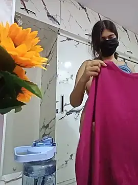 Snapshot of Hott_Muskan chatting on 07.20.26 Hott Muskan online show from 07.20.26