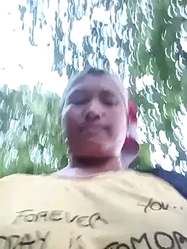 Love-Mama33 online show from 09.18.25