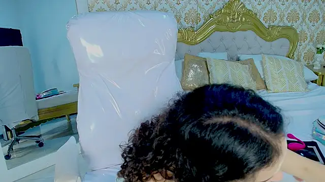 JessB  online show from 10.16.25