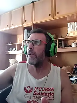 Snapshot of gigolobcn chatting on 07.17.26 gigolobcn online show from 07.17.26